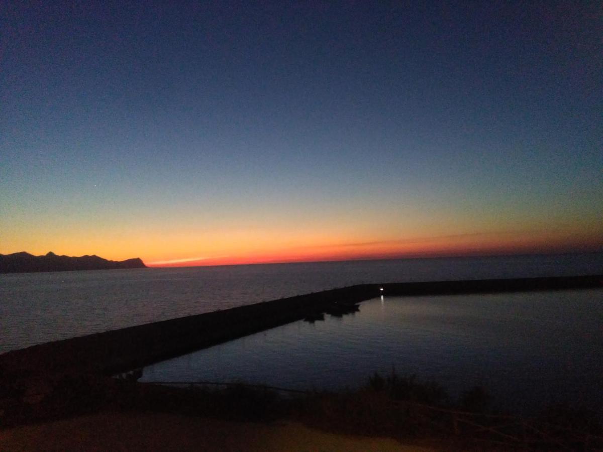 Apartamento Loft Sul Mare Balestrate Exterior foto