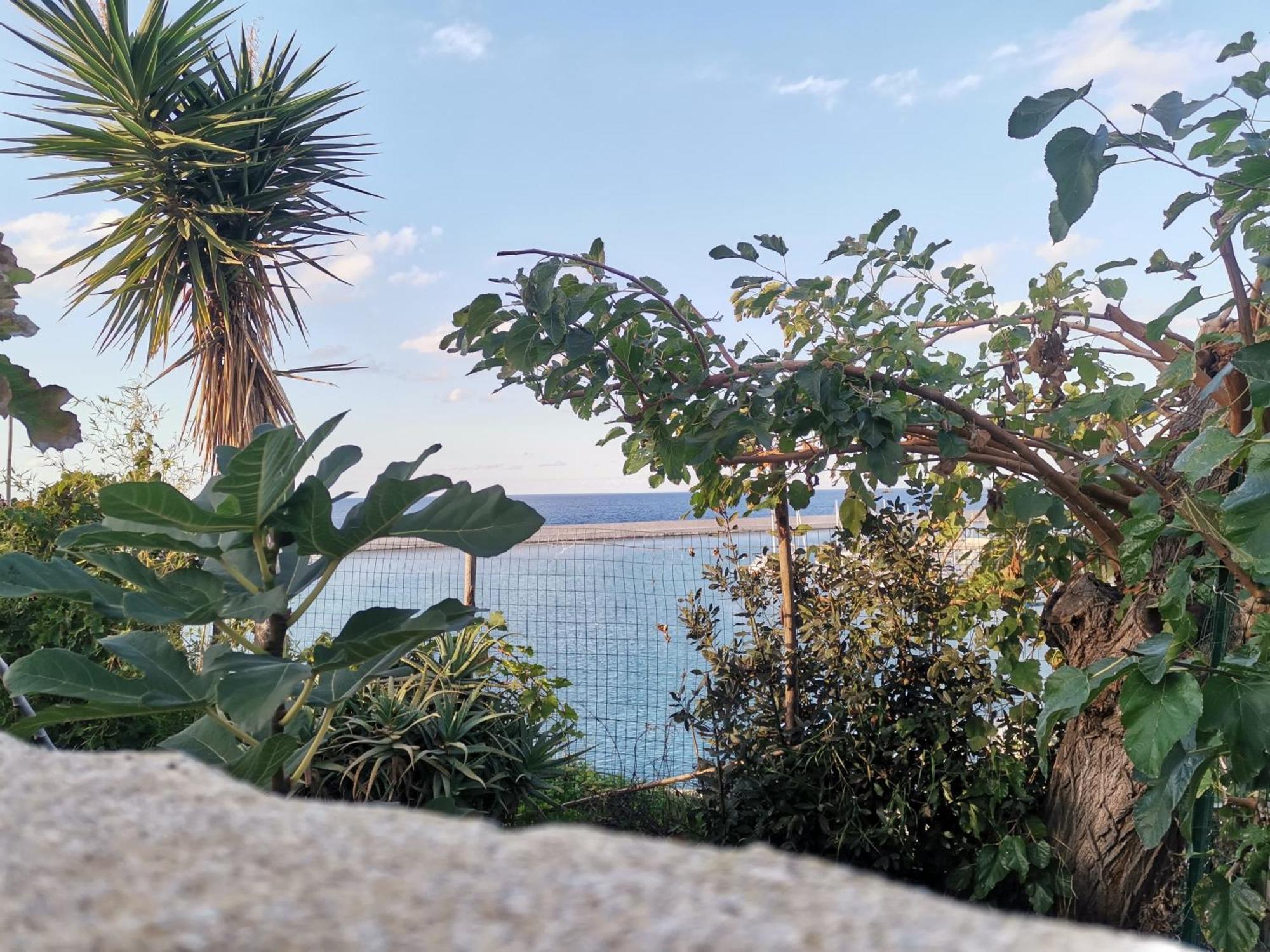 Apartamento Loft Sul Mare Balestrate Exterior foto